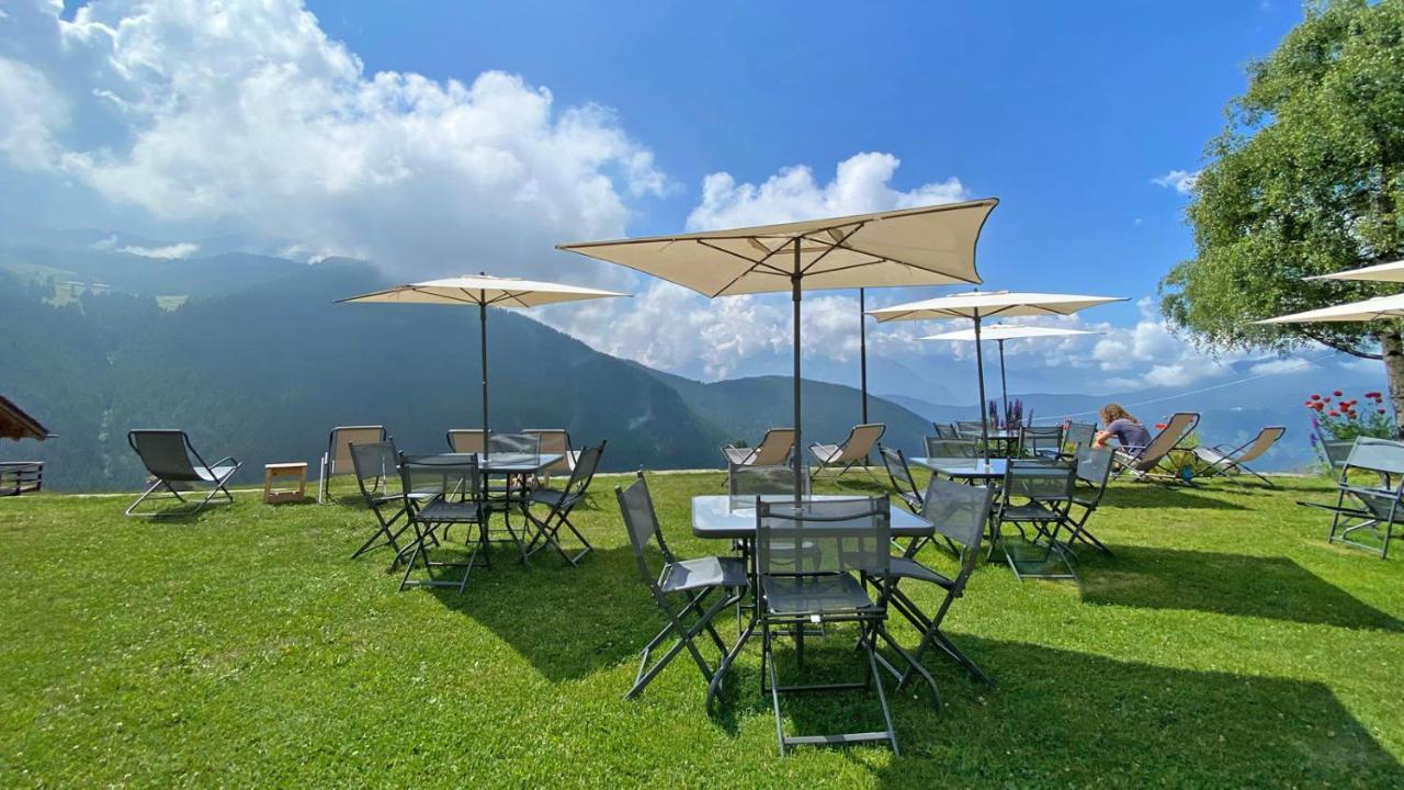 Locanda Ristorante Bar Del Lago ชามัวส์ ภายนอก รูปภาพ